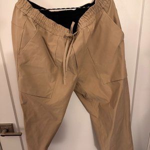 Lululemon Utilitech 2XL Mens Tan Pants